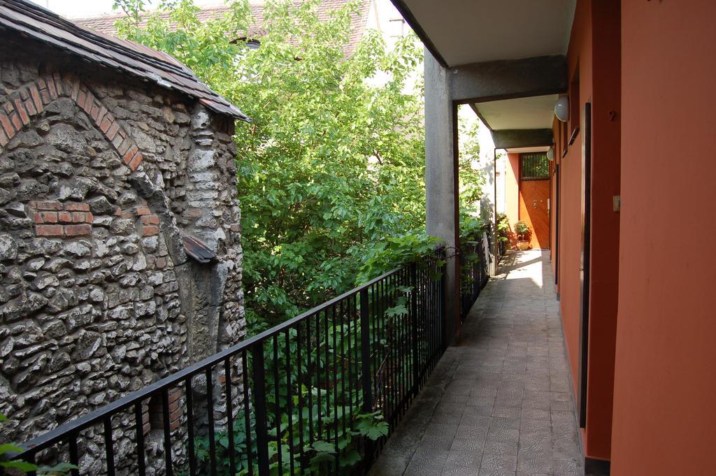 Buda Castle Apartments Budapest Værelse billede