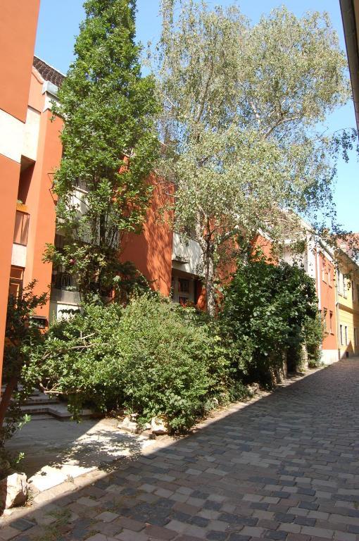 Buda Castle Apartments Budapest Eksteriør billede
